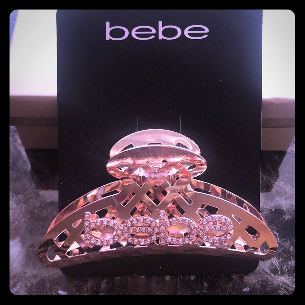 Bebe rose gold hair clip. - Picture 1 of 3